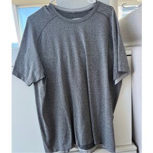Men’s Lululemon Short Sleeve